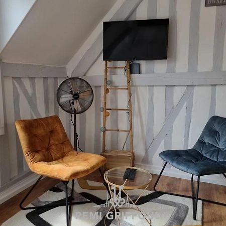 La Capucine Lovely Studio City Center Honfleur Eksteriør billede