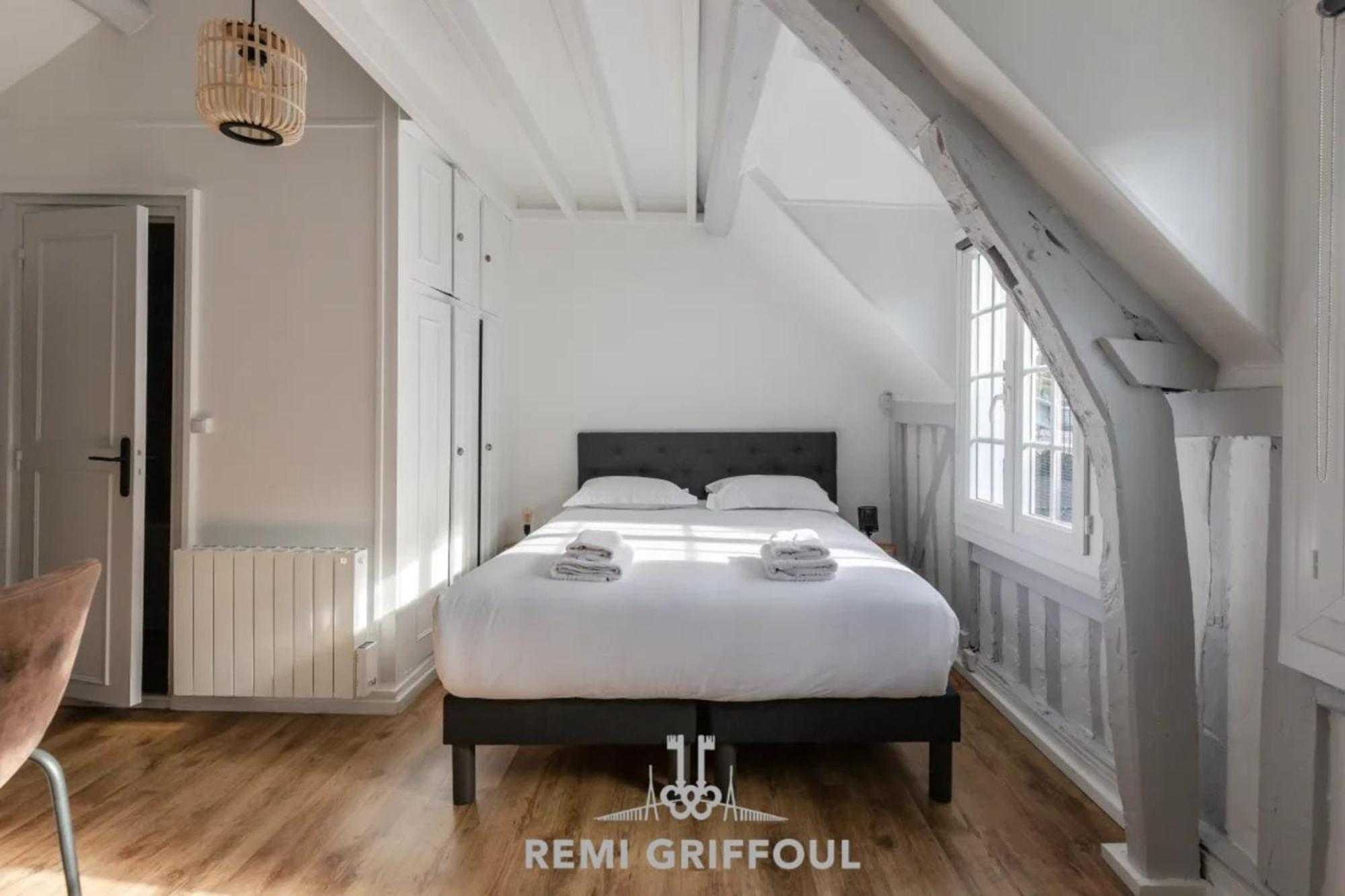 La Capucine Lovely Studio City Center Honfleur Eksteriør billede